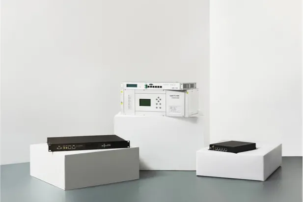 The basic principles and core applications of the mother-in-child clock system