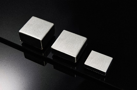 Introduction to the Working Principle of CPT Atomic Clocks