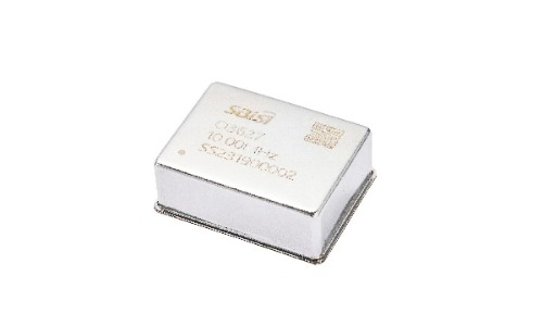 What are the key technical differences between high-end and low-end crystal oscillators?cid=14